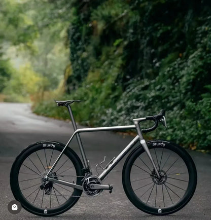 Titanium UltraLight Water Bottle Cage for Bicycle Riding