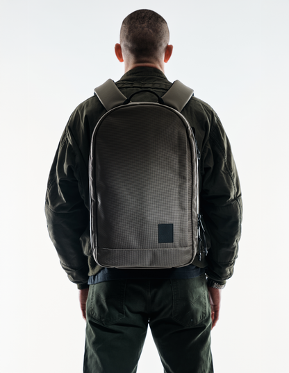 Conceal Pack 21L